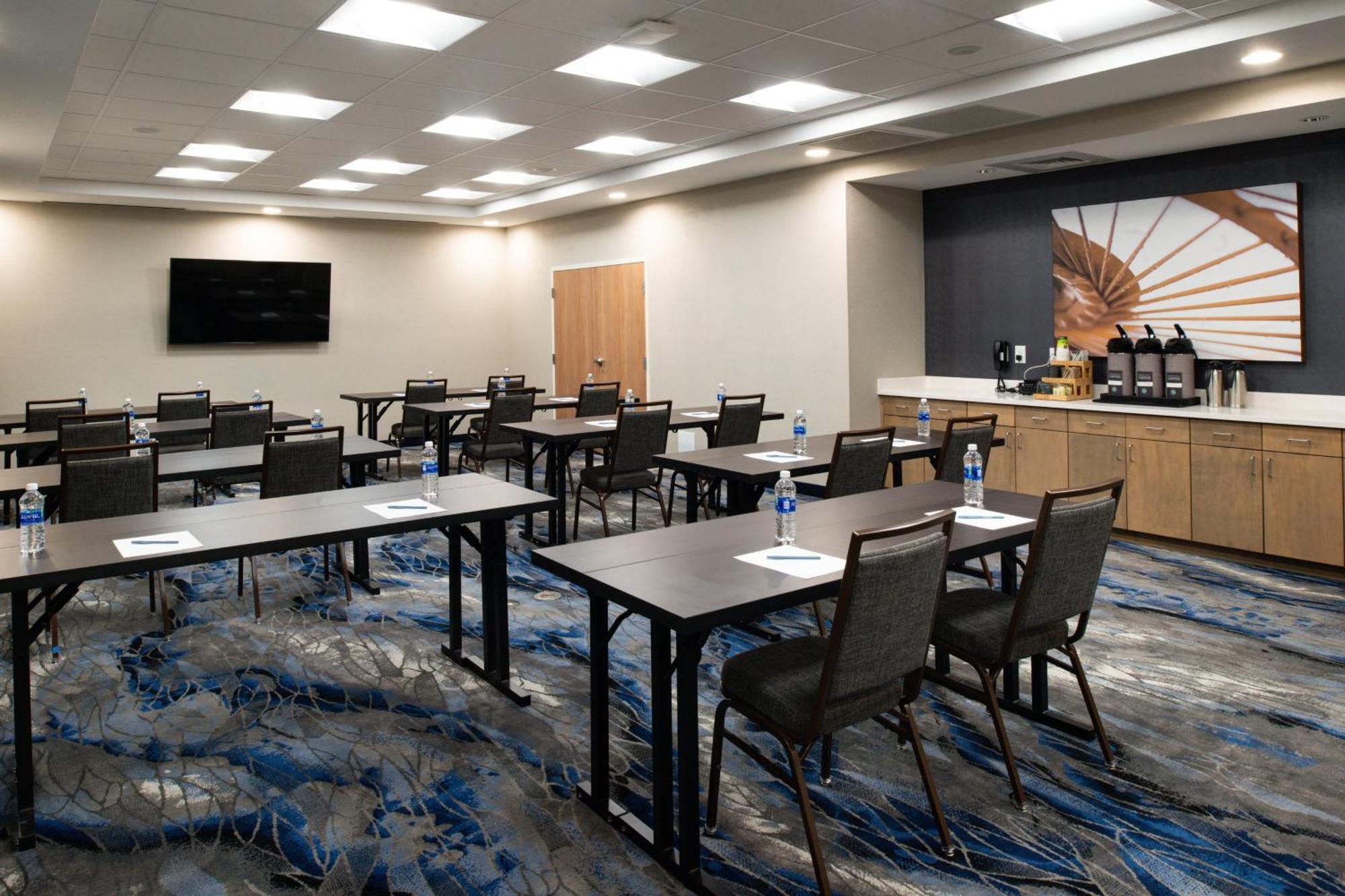 Fairfield Inn & Suites By Marriott Charlotte University Research Park المظهر الخارجي الصورة